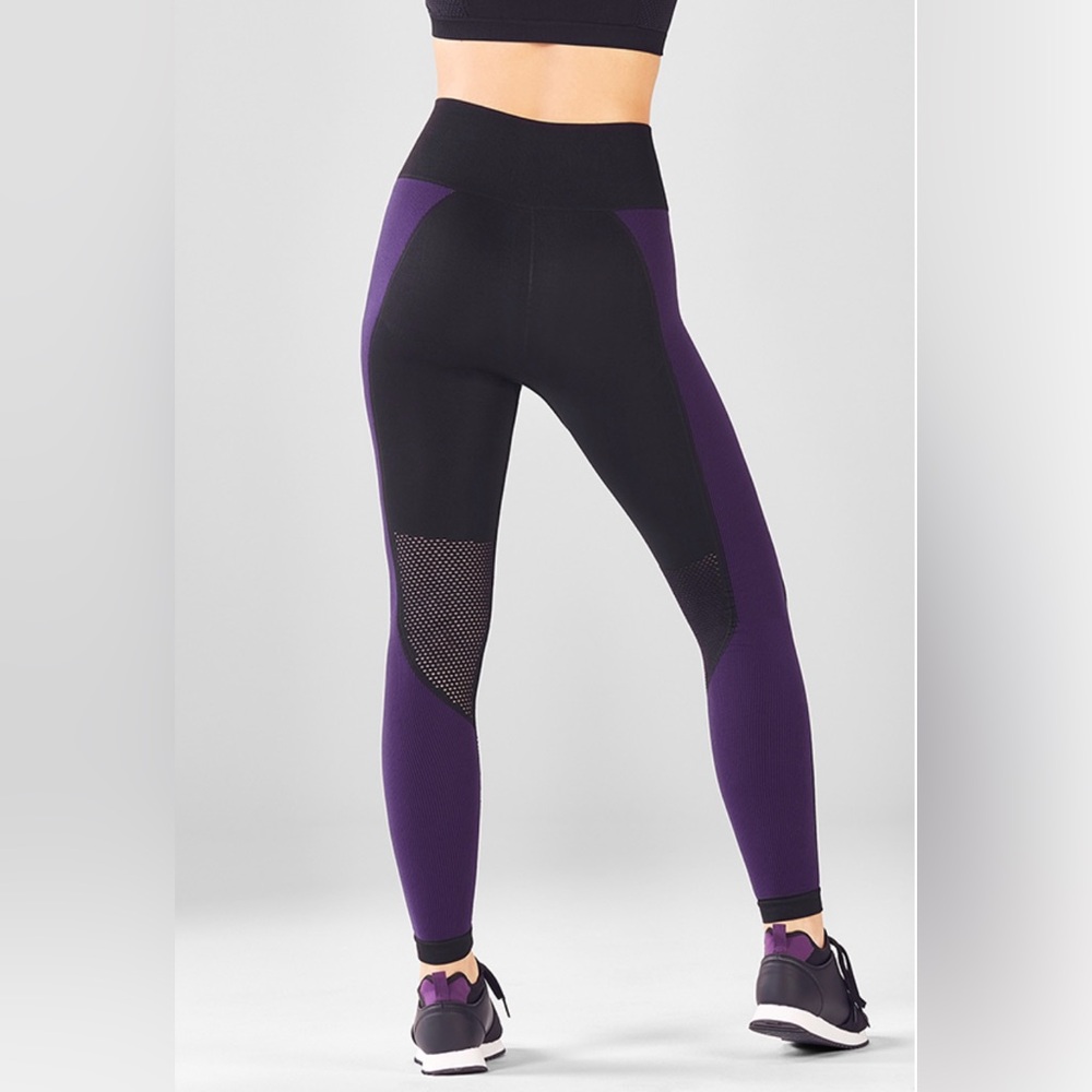 Fabletics Demi Lovato High-Waisted Seamless Rib Black and Purple Legging Size L - Picture 11 of 11